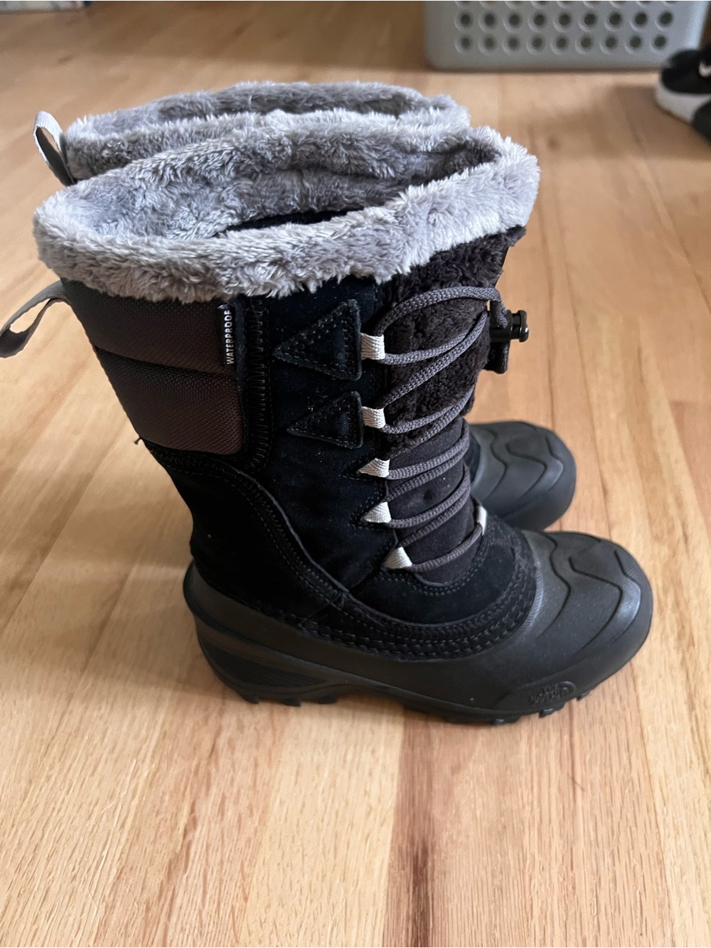 Never Worn! The North Face Black Winter Boot with Gray Fur Lining